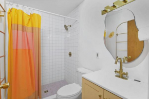 The Rainbow Room - Studio Apt